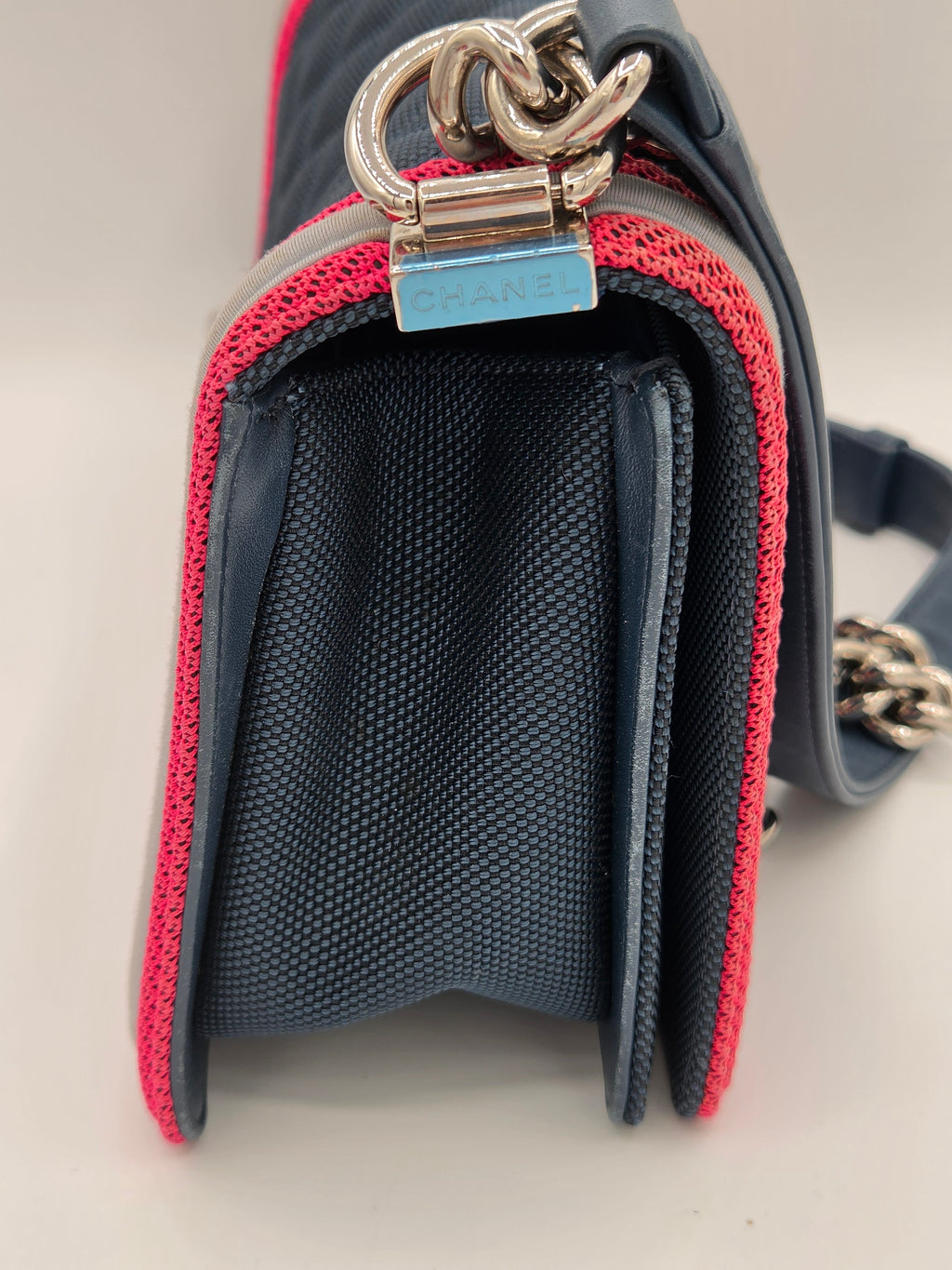 opposite side view of bag