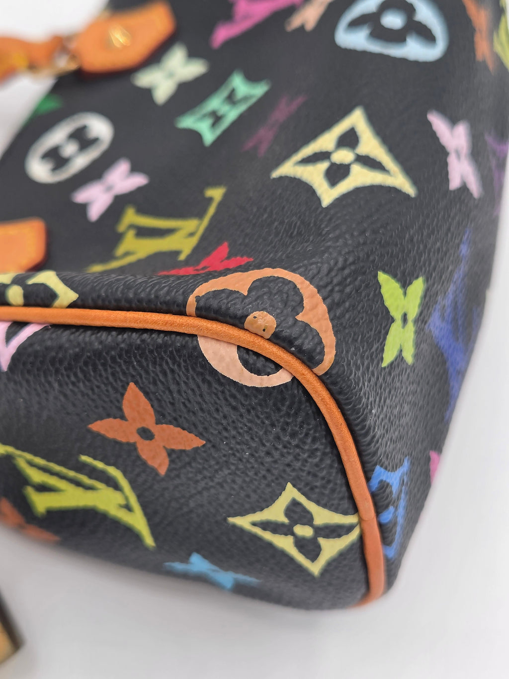 opposite corner view of handbag