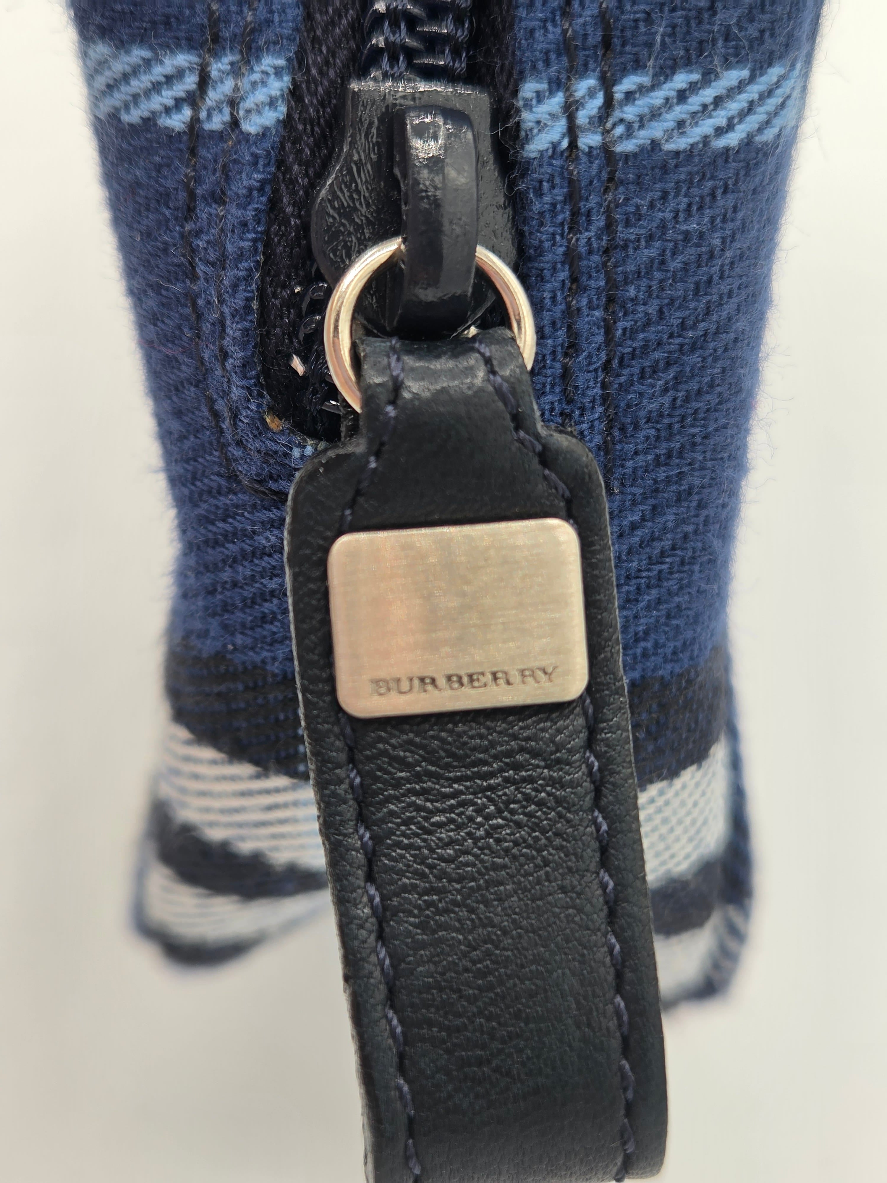 バッグ BURBERRY BLUE LABEL Vanity Bag Handbag Burberry Blue Label Nova Check Mini Cosmetic / Vanity Bag – Beans