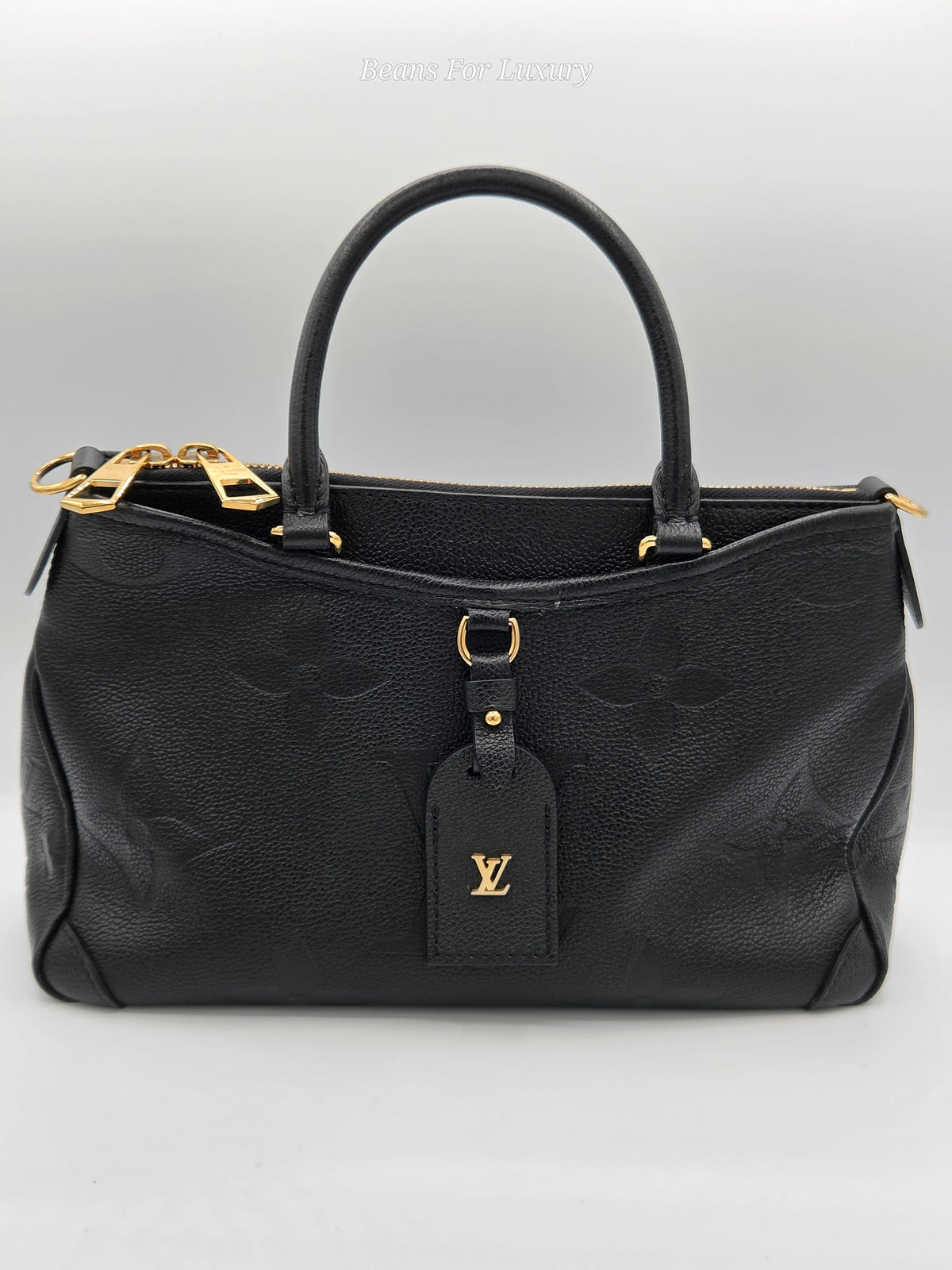 front view black handbag
