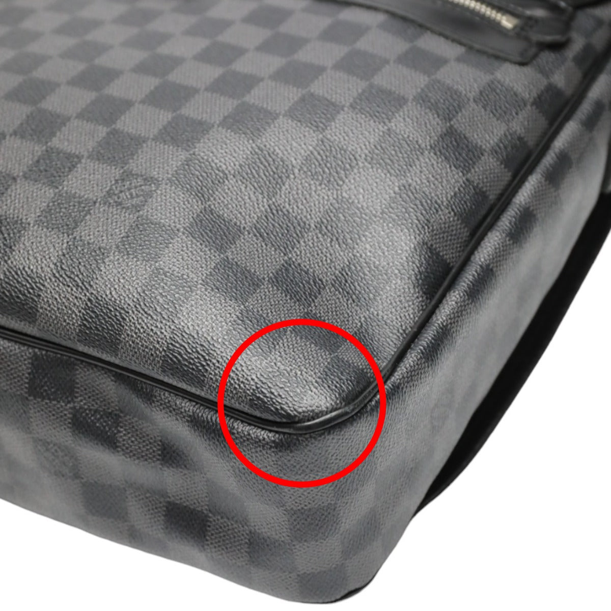 corner Louis Vuitton Damier Graphite Daniel GM