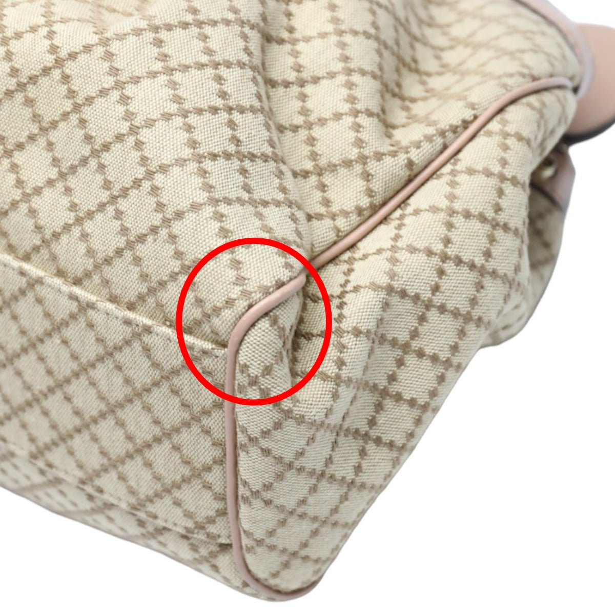 corner wear Gucci Sukey Diamante Canvas medium Tote Neutral Beige
