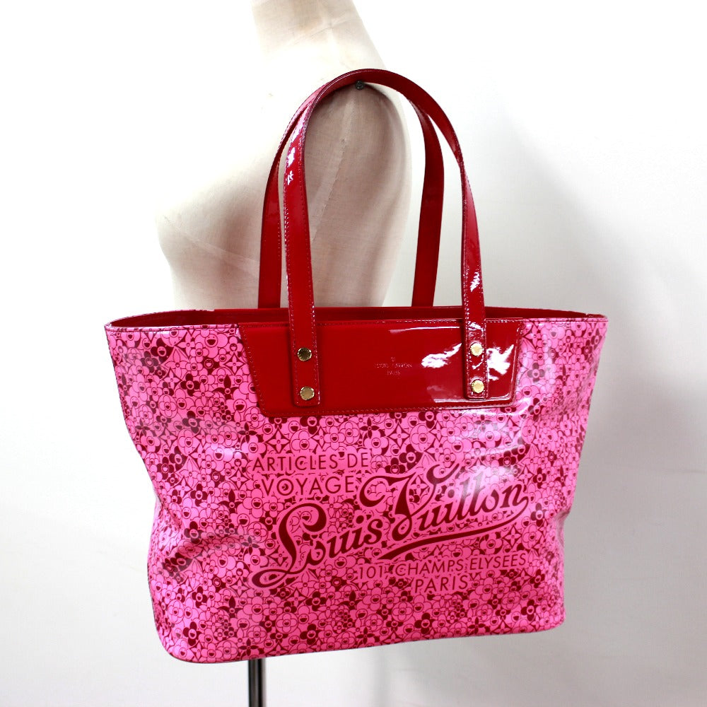 on model Louis Vuitton Cosmic Blossom PM Tote Rose