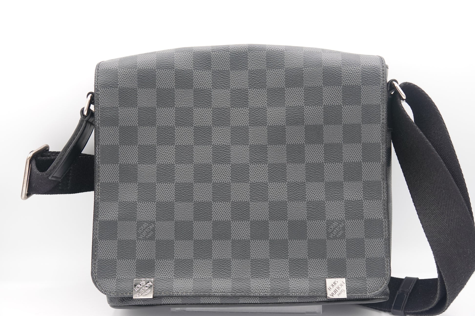 Louis Vuitton Damier Graphite District PM