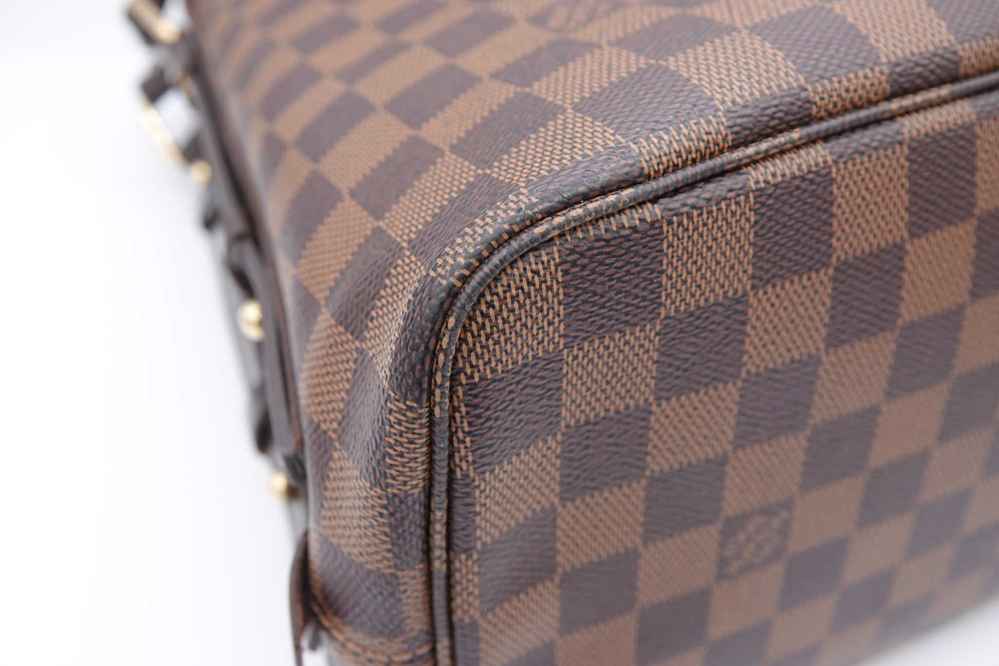 corner Louis Vuitton Damier Ebene Cabas Rivington