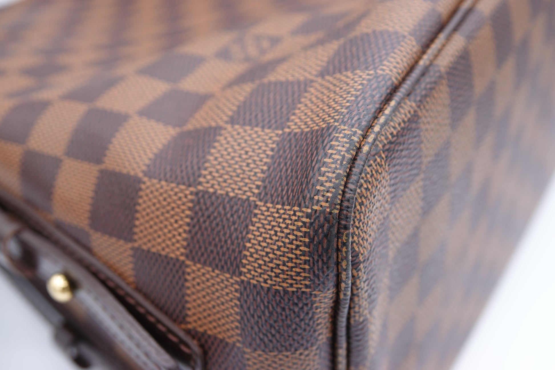 corner Louis Vuitton Damier Ebene Cabas Rivington