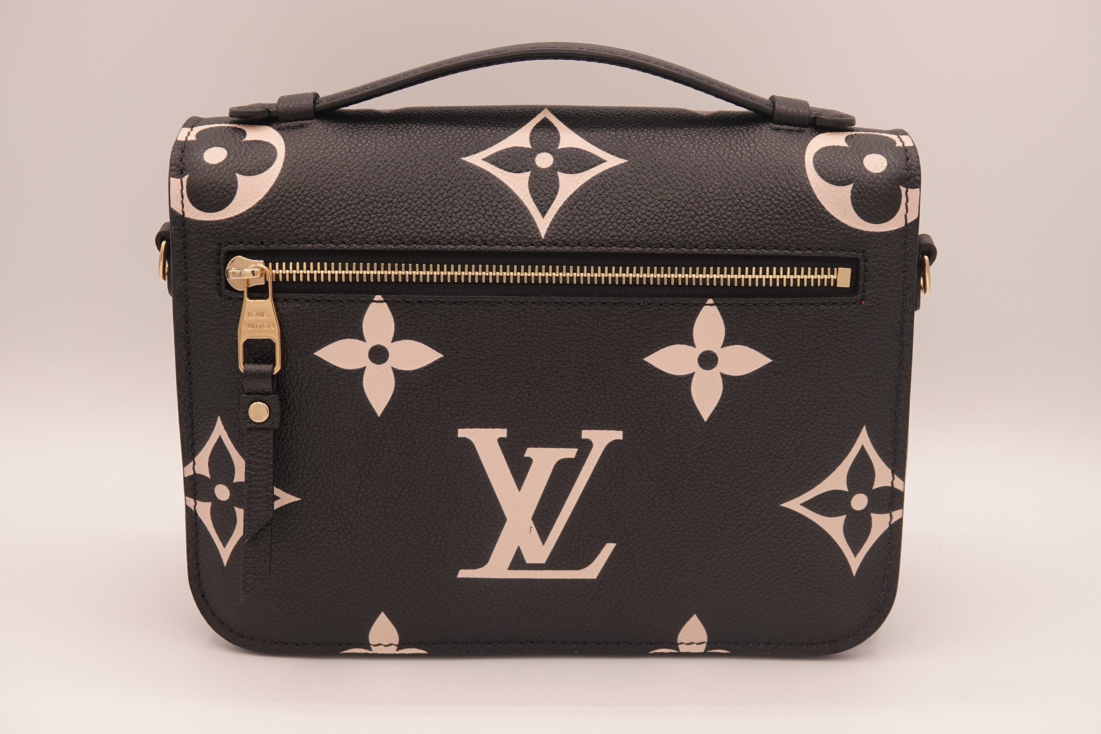 Louis Vuitton Pochette Métis Empreinte Giant Monogram – Black/Beige | Pre-Owned