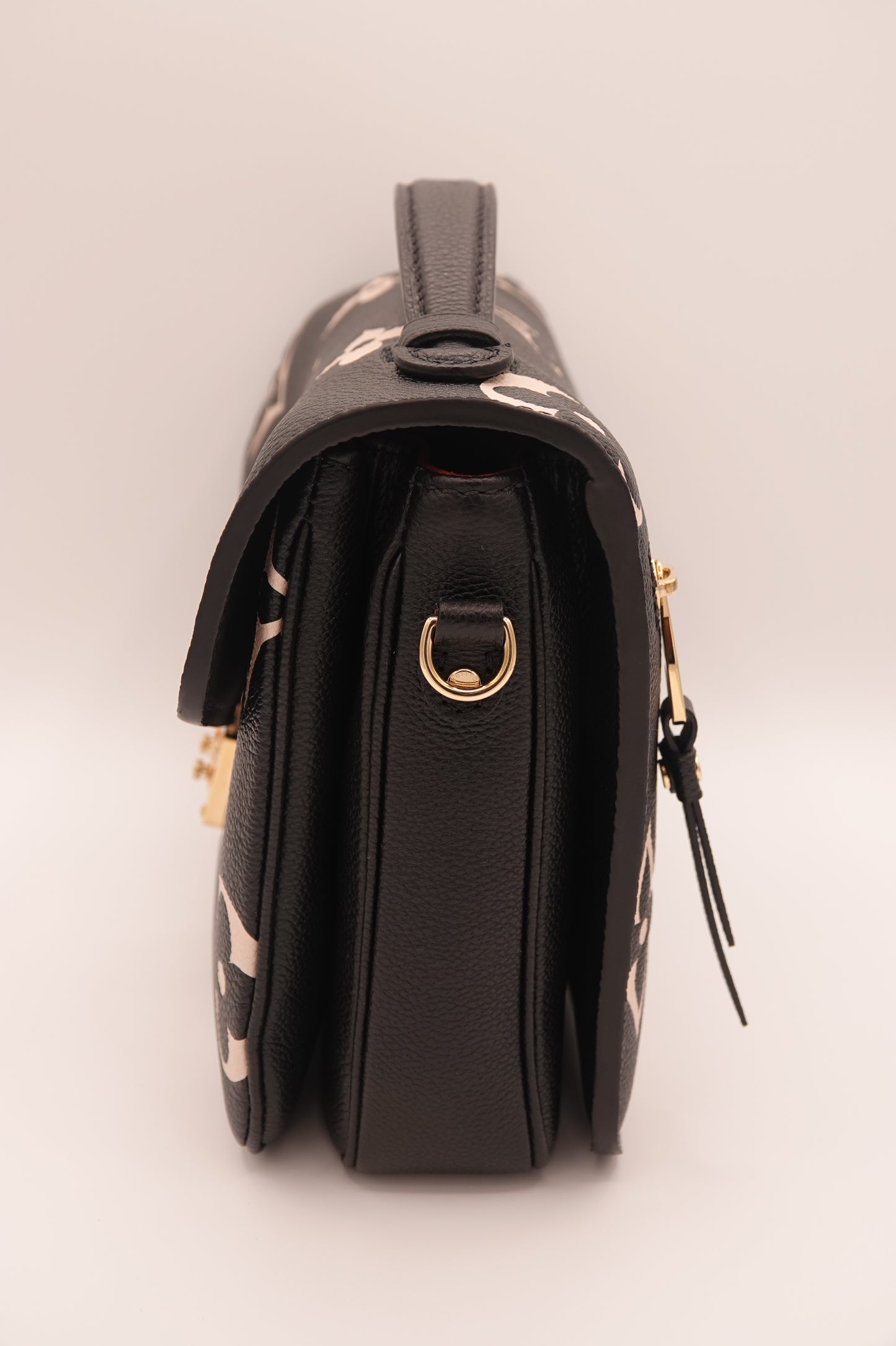Louis Vuitton Empreinte Giant Monogram Pochette Metis Black Beige