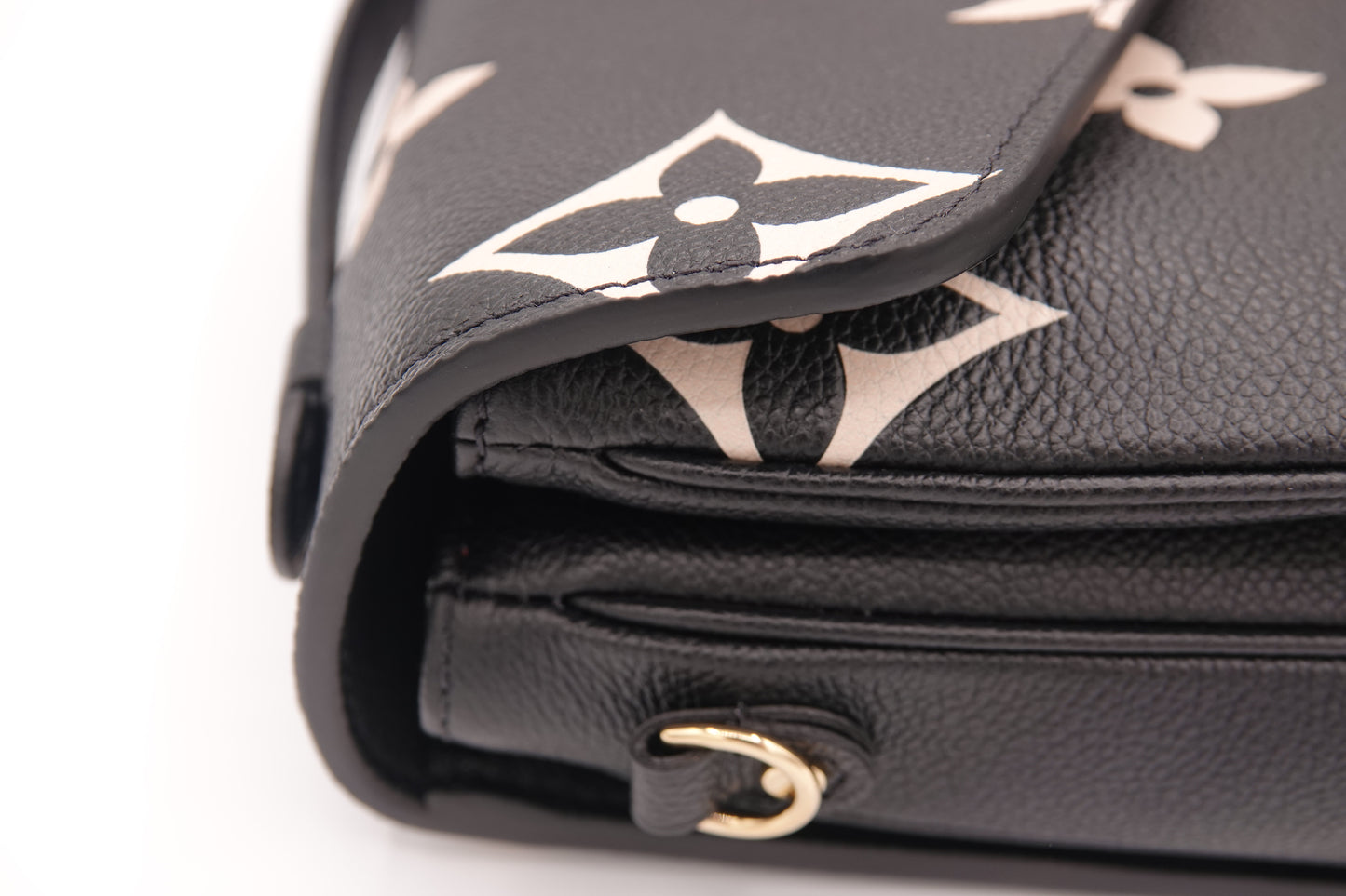 Louis Vuitton Empreinte Giant Monogram Pochette Metis Black Beige