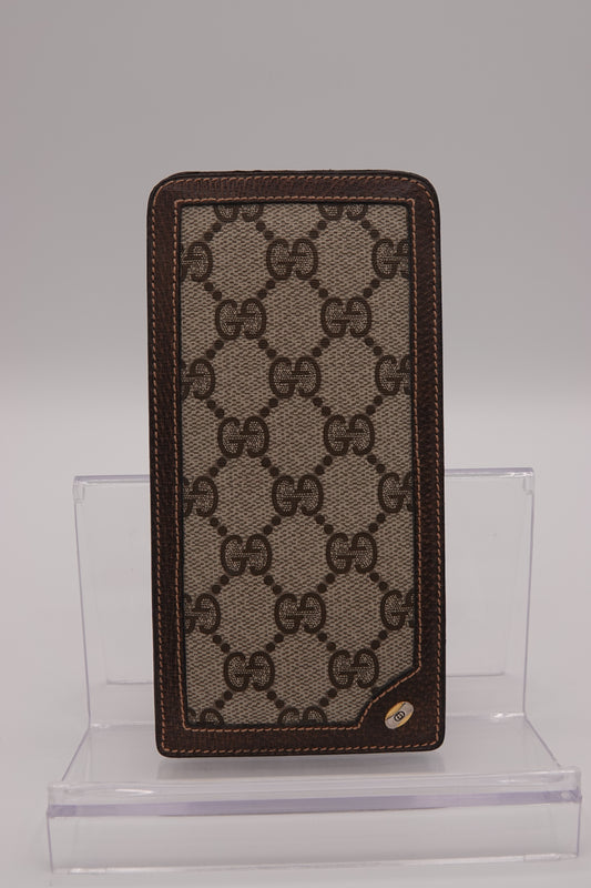 Gucci eyeglass case