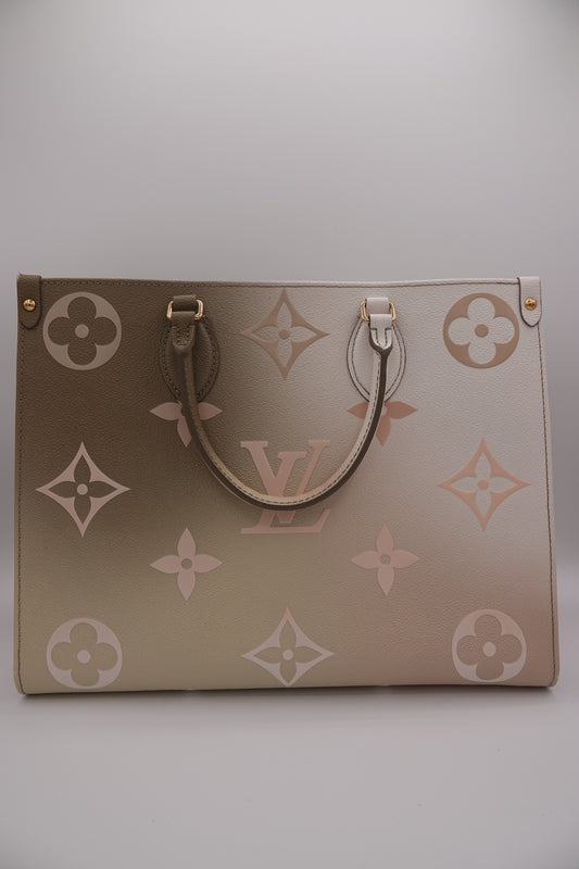 Louis Vuitton Monogram Giant Spring In The City Sunset Khaki MM