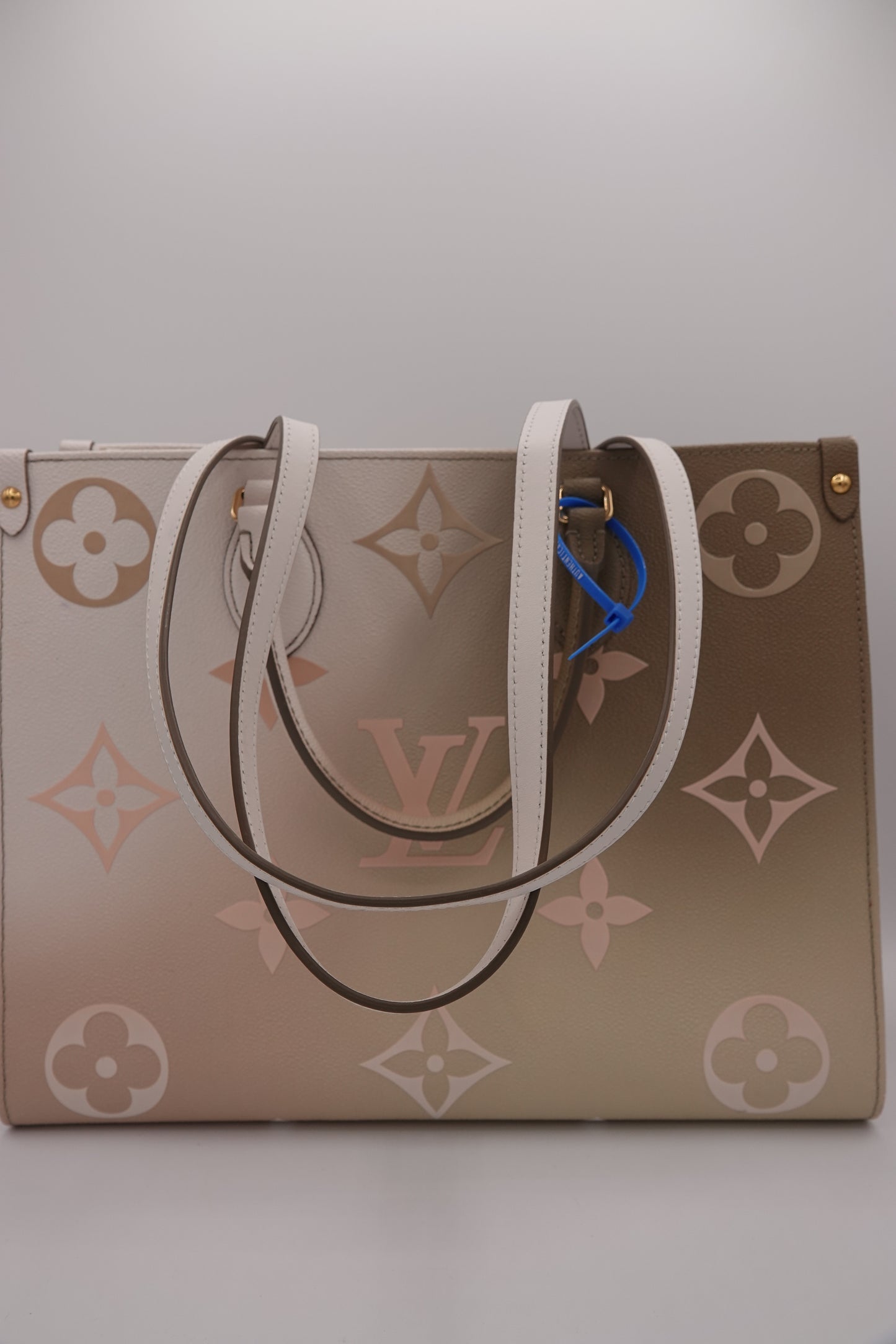 Louis Vuitton Monogram Giant Spring In The City Sunset Khaki MM