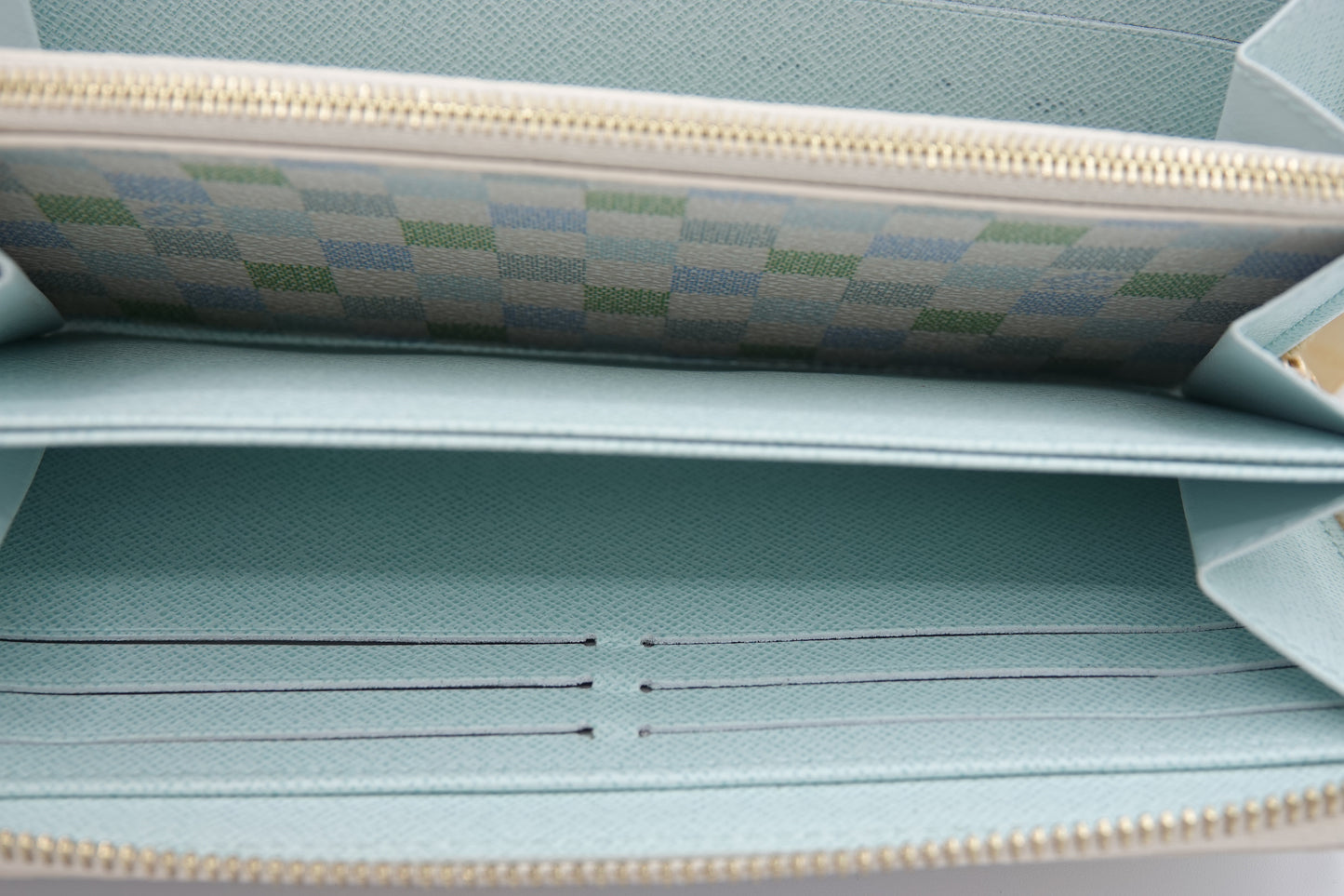 Light blue file folder with checkered interior