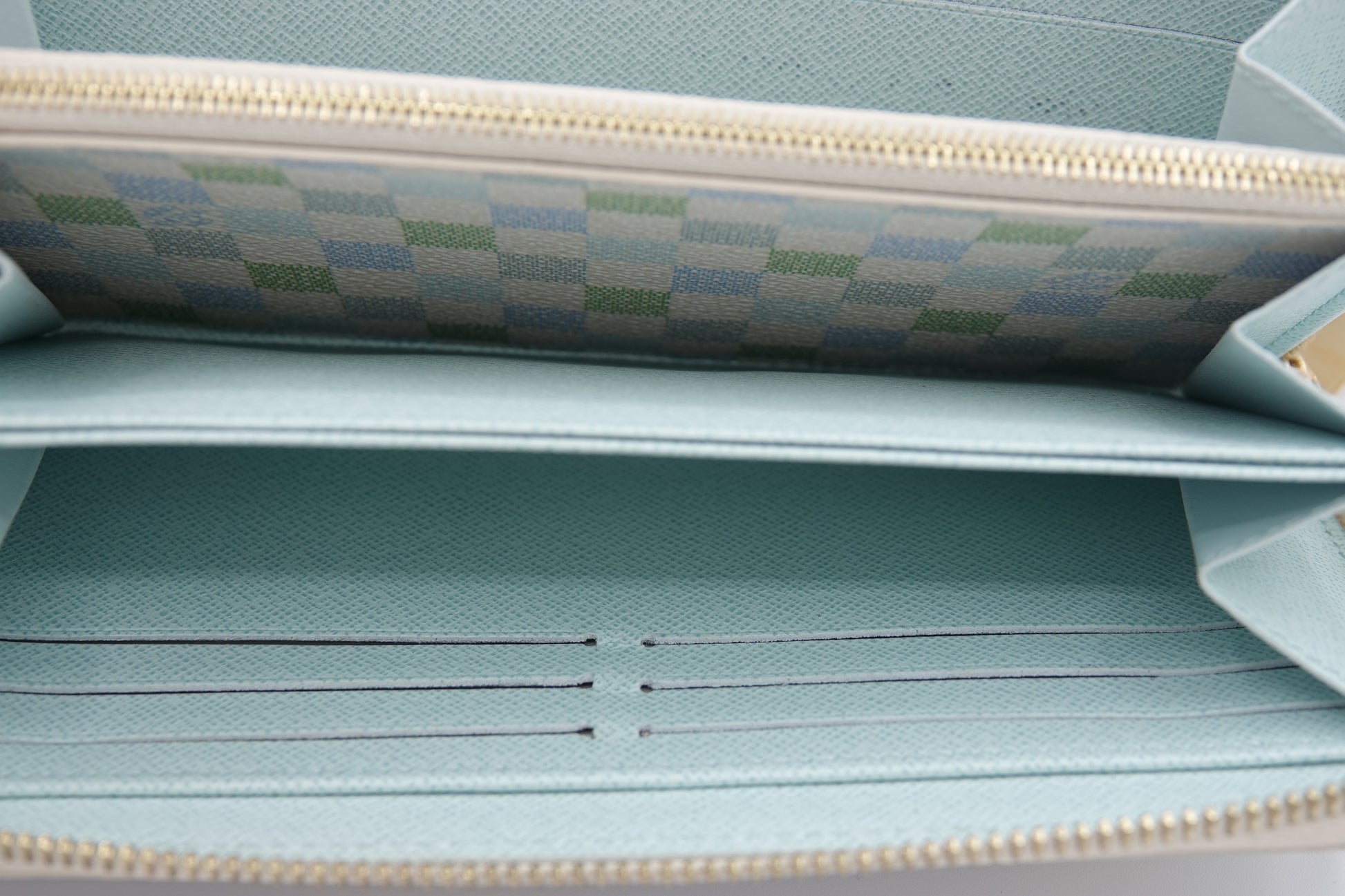 Light blue file folder with checkered interior