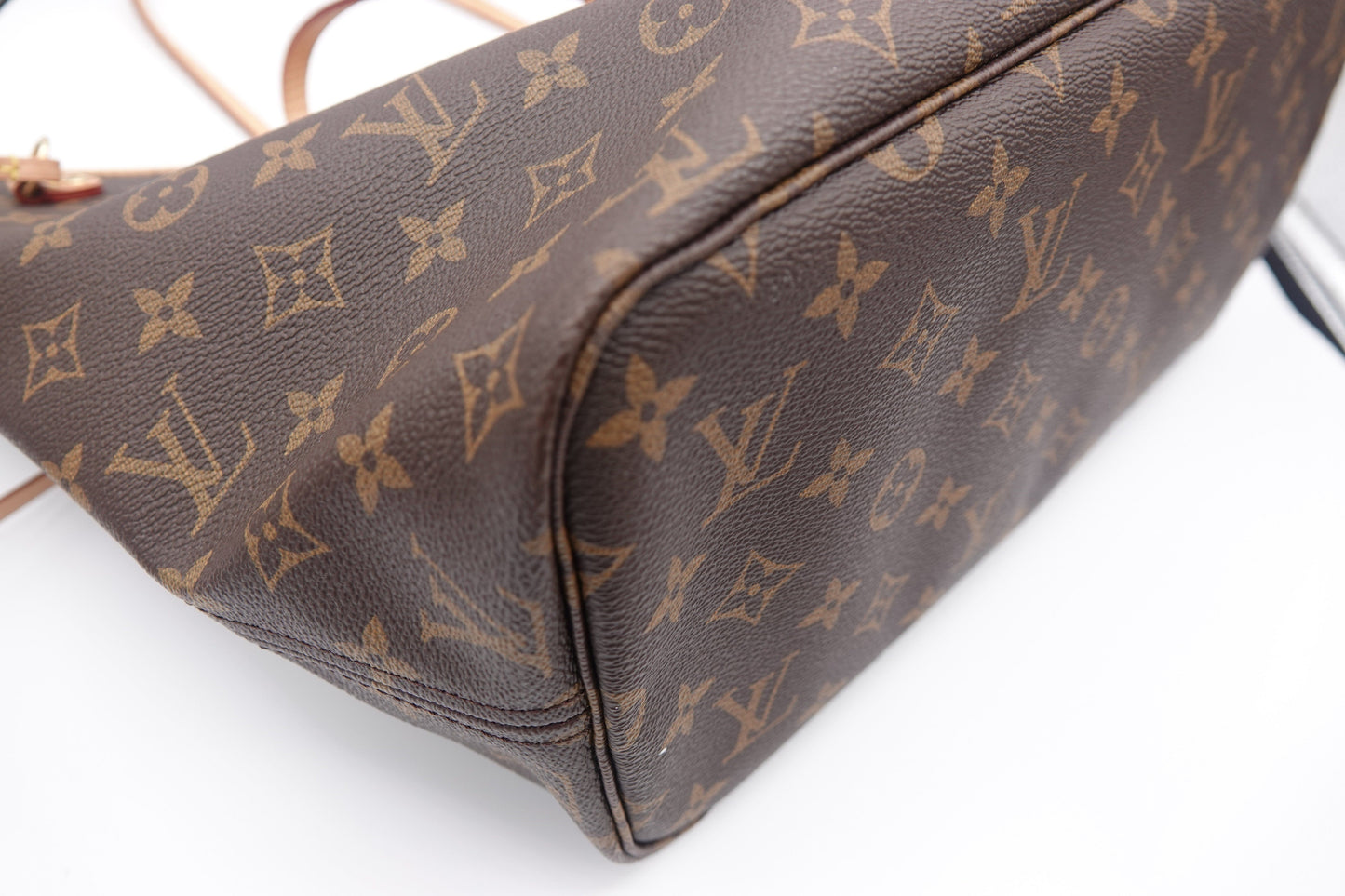 Louis Vuitton Monogram Neverfull MM in Pivoine