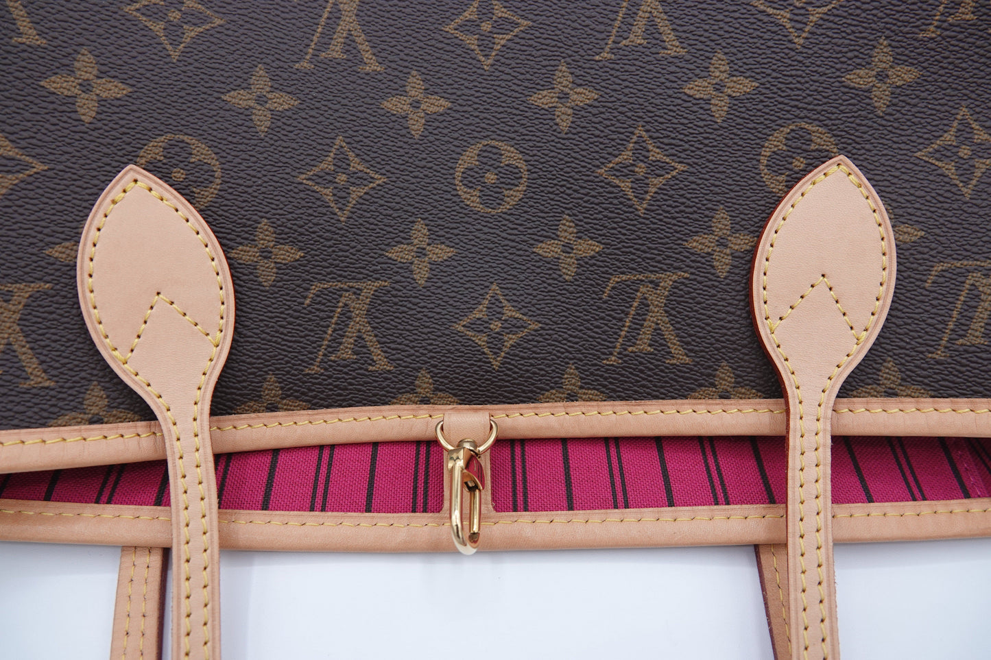 Louis Vuitton Monogram Neverfull MM in Pivoine