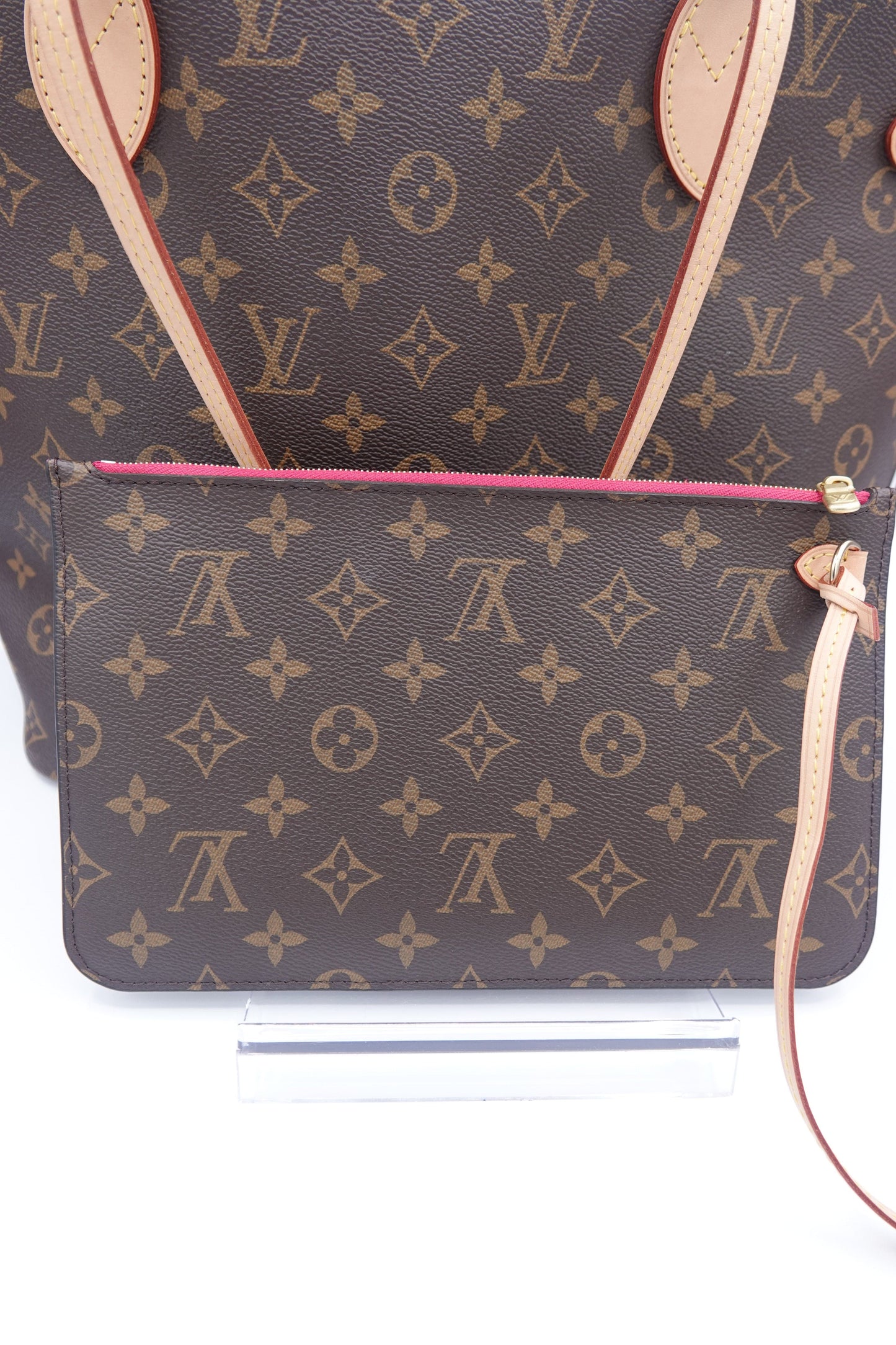 Louis Vuitton Monogram Neverfull MM in Pivoine