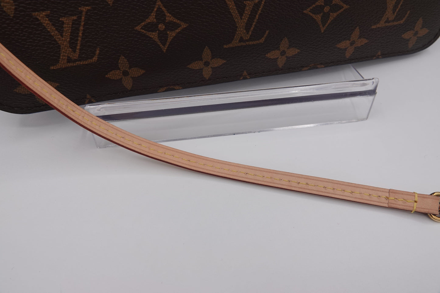 Louis Vuitton Monogram Neverfull MM in Pivoine