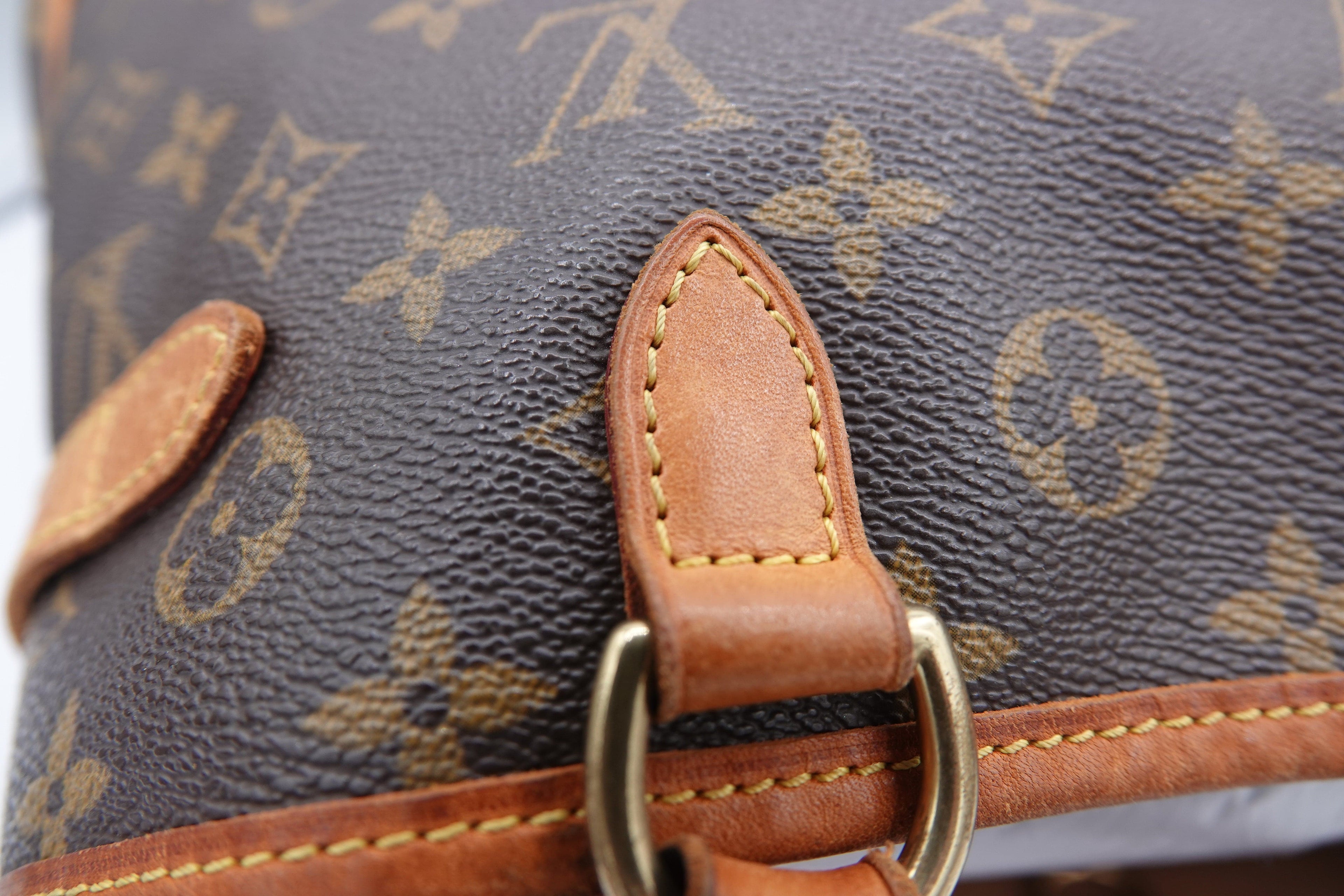 Louis Vuitton Monogram Batignolles Horizontal Tote – Vintage 2005