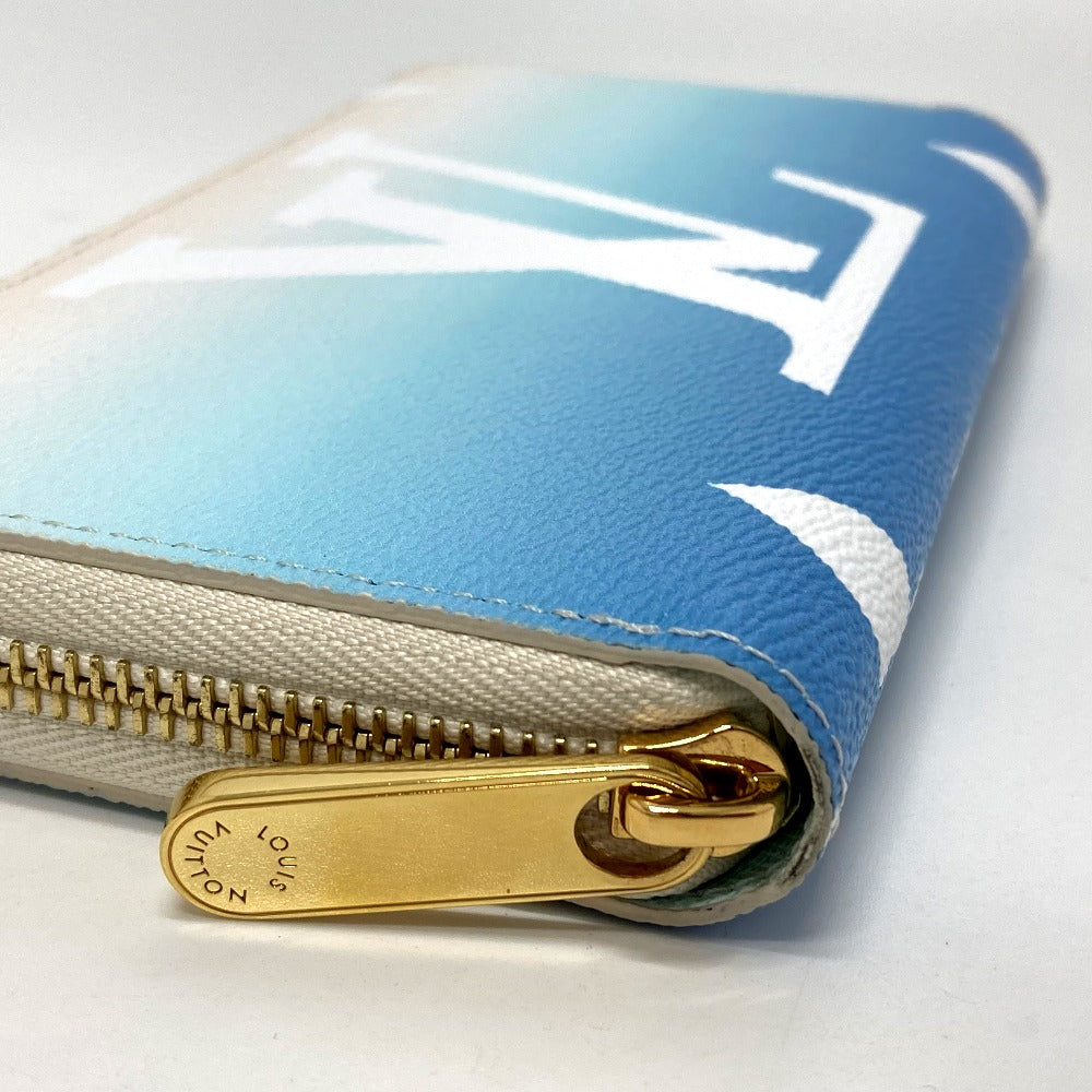zipper pull Louis Vuitton Monogram Giant By The Pool Zippy Wallet Blue