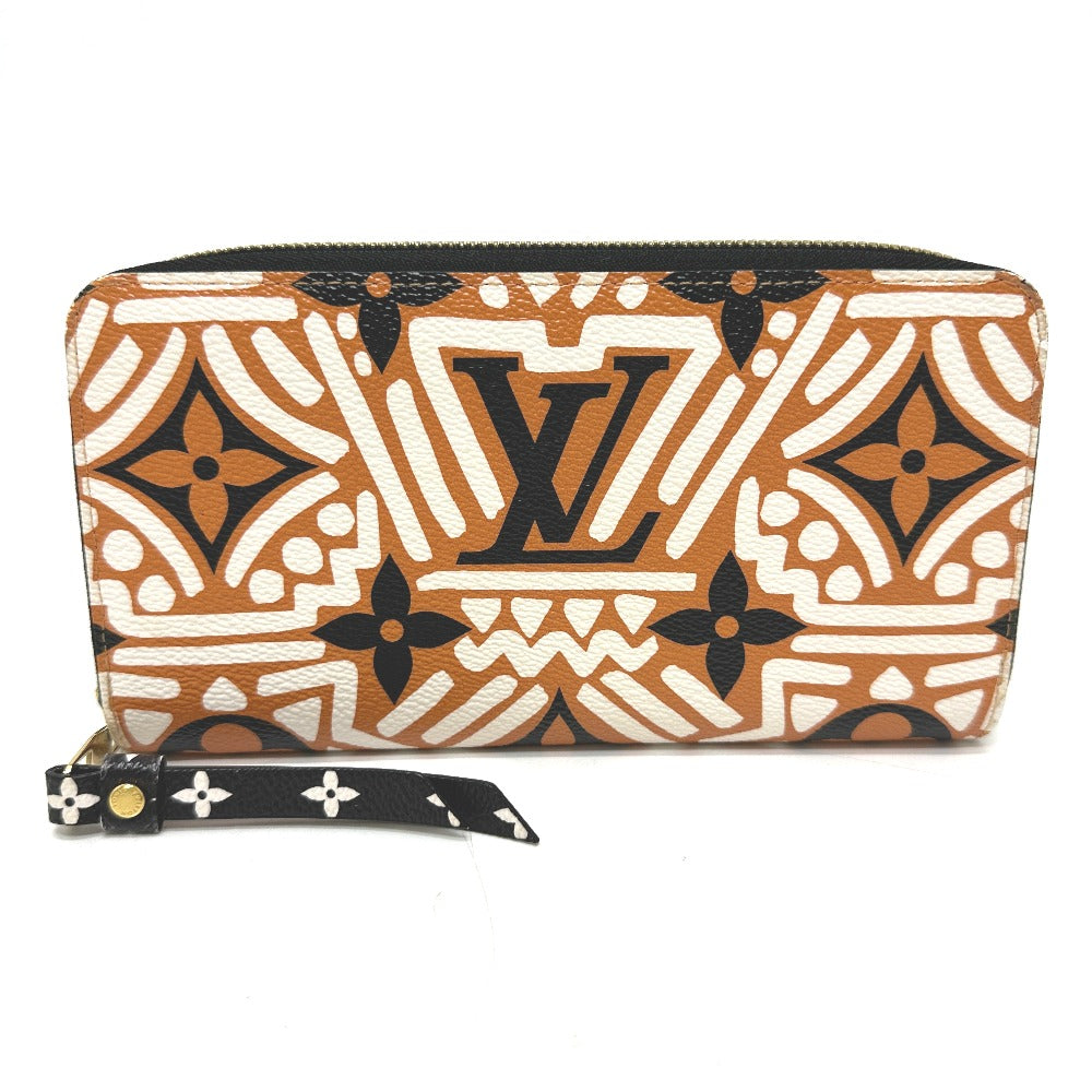 Louis Vuitton Monogram Giant Crafty Zippy Wallet Creme Caramel