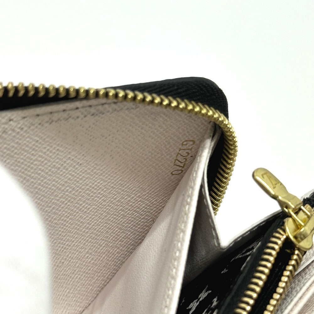 date code Louis Vuitton Monogram Giant Crafty Zippy Wallet Creme Caramel