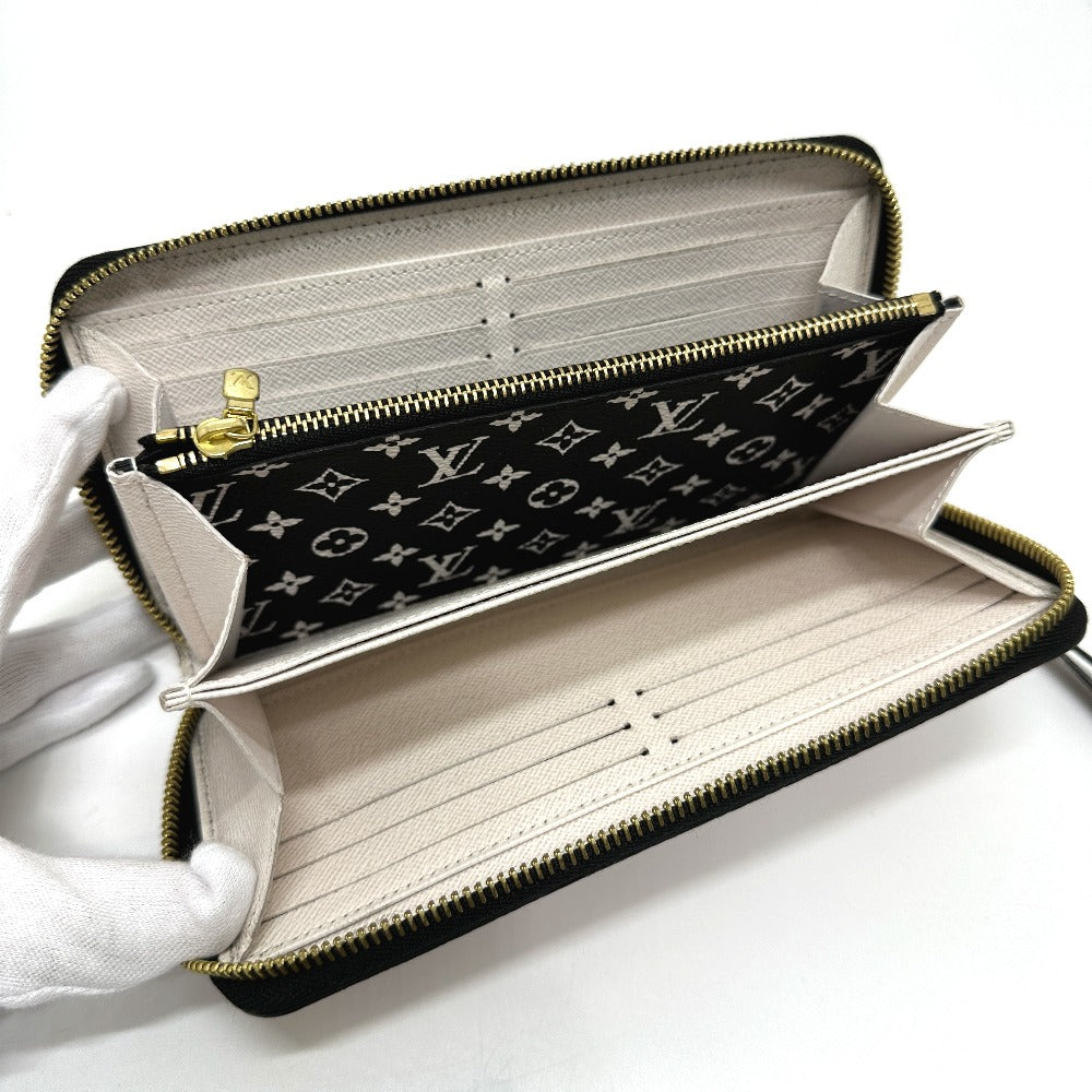 interior Louis Vuitton Monogram Giant Crafty Zippy Wallet Creme Caramel