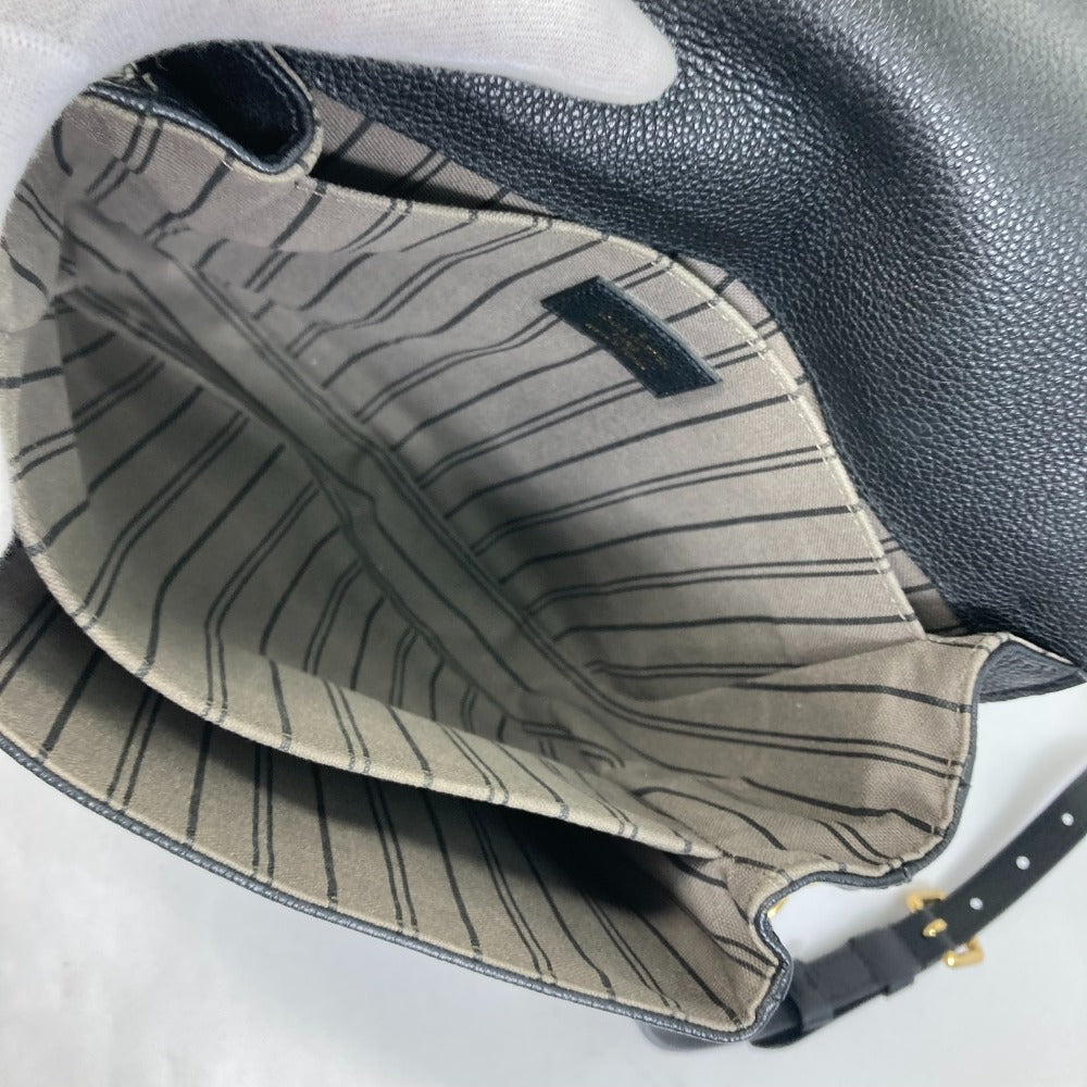 interior Louis Vuitton Empreinte Leather Pochette Metis Black