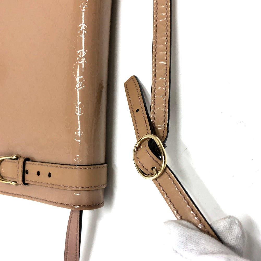 strap buckle Gucci Micro "GG" Shoulder Bag Beige Patent Leather
