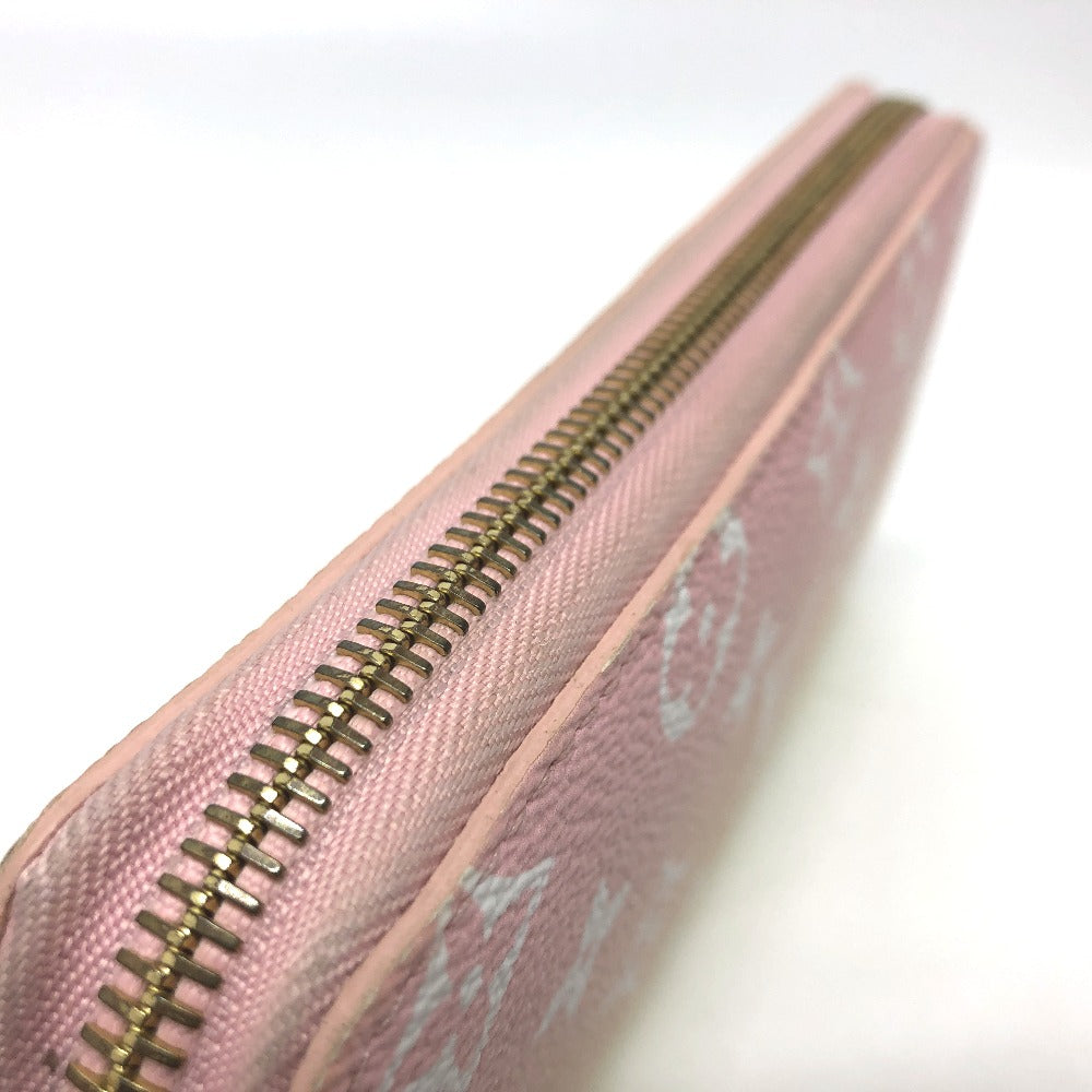 Louis Vuitton Monogram Giant By The Pool Zippy Wallet Light Pink -Pre-Owned