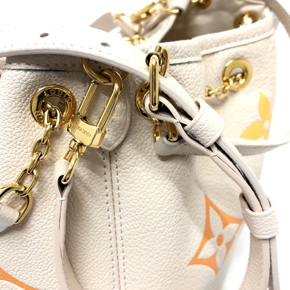 strap clasps Louis Vuitton Empreinte Giant Monogram Summer Bundle Degrade Neutral