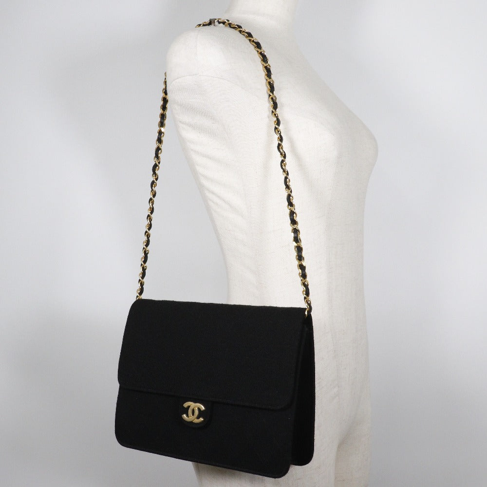 on model Chanel Matelasse Jersey Cotton Single Flap Bag