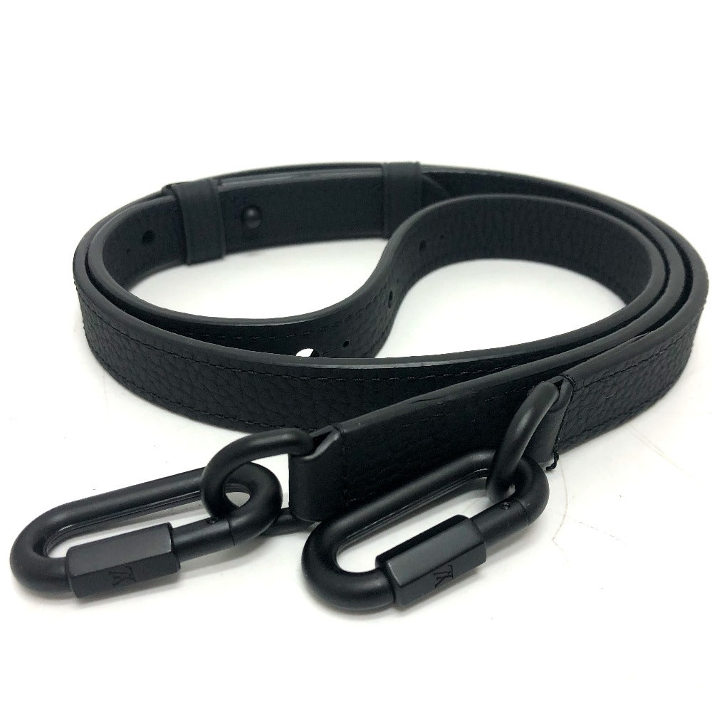 Black dog leash with carabiners on a white background