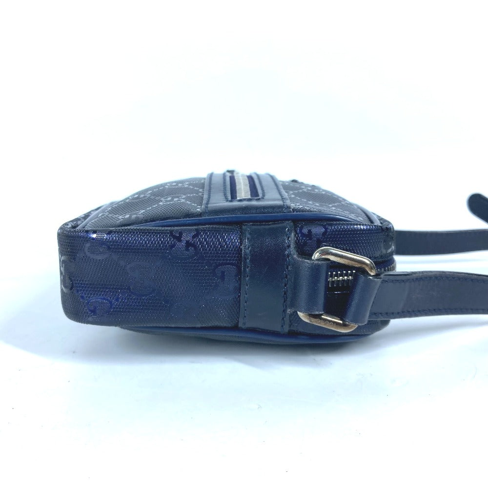 Blue textured handbag on a white background