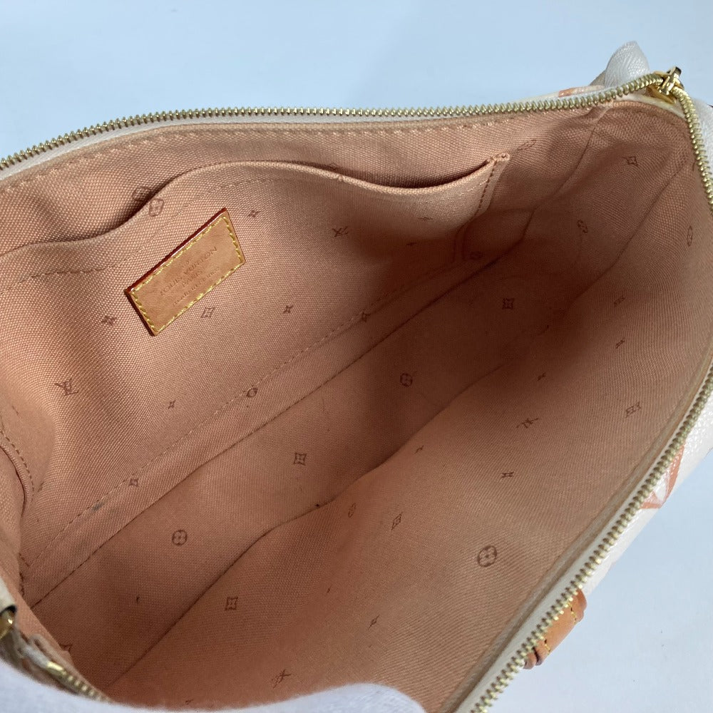 interior Louis Vuitton Fall For You Maxi Pochette Beige Clair 