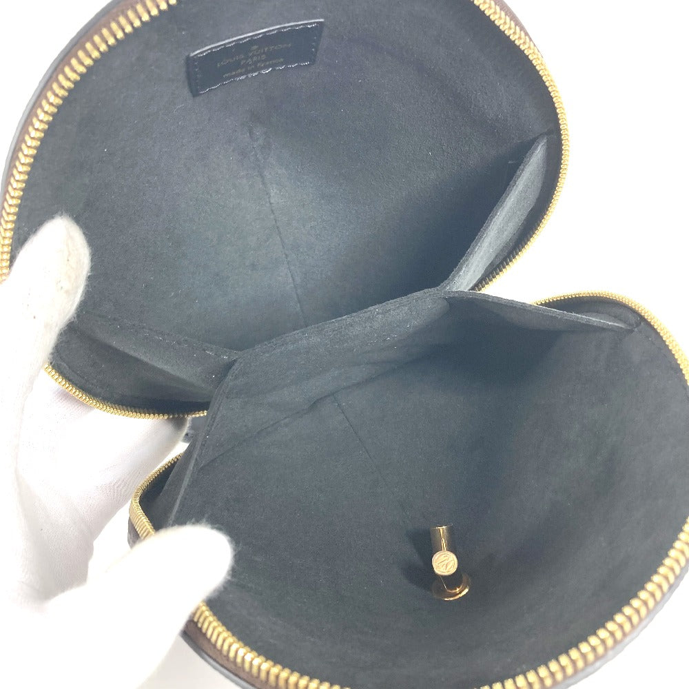 interior Louis Vuitton Monogram Toupie