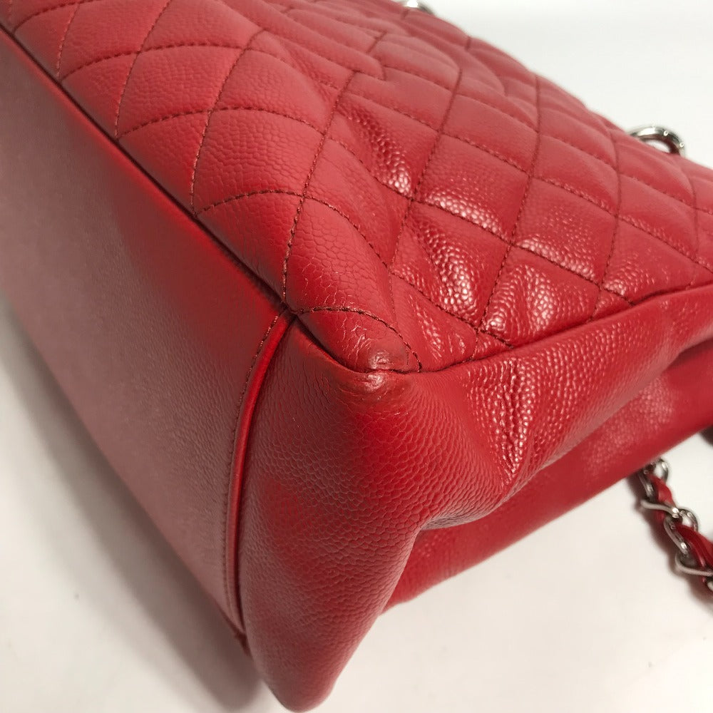 corner Chanel Caviar Quilted Grand Shopping Tote Red
