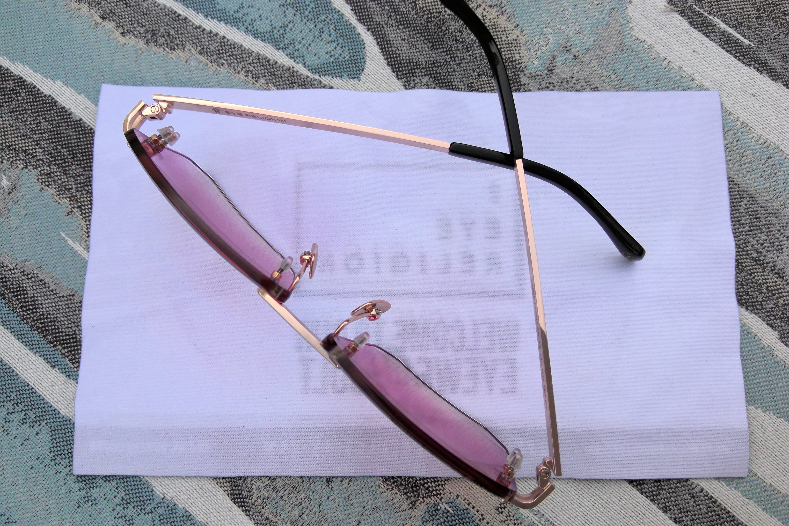 Eye Religion Lunetz Sunglasses "Brand New" -Pre-Owned