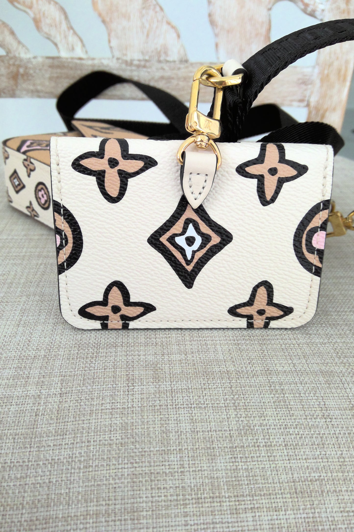 Pre-Loved Louis Vuitton Wild At Heart Felicie LE "Sold Out"