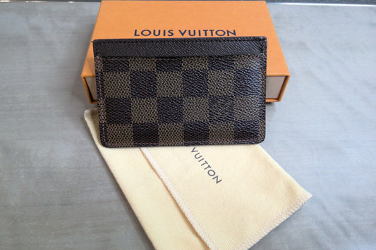 Pre-Loved Louis Vuitton Damier Ebene Card Holder