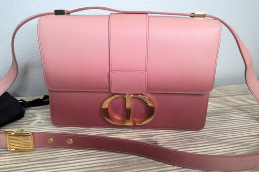 Pre-Loved Christian Dior 30 Montaigne Gradient Pink LE