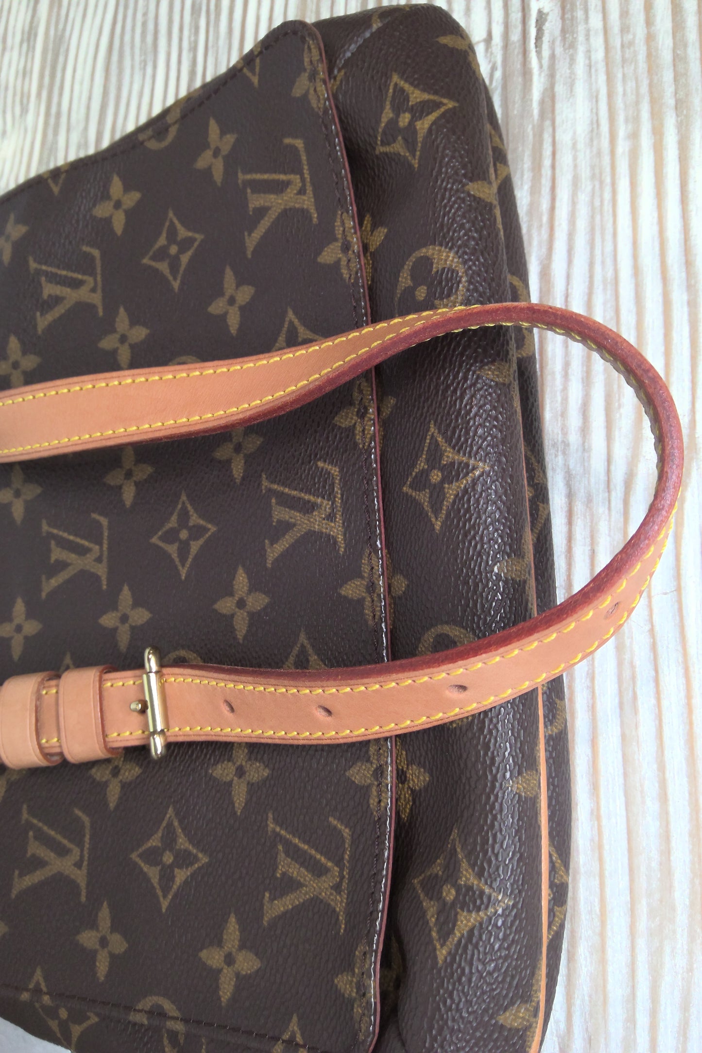 Pre-Loved Louis Vuitton  Musette Tango Short Strap "Sold Out"