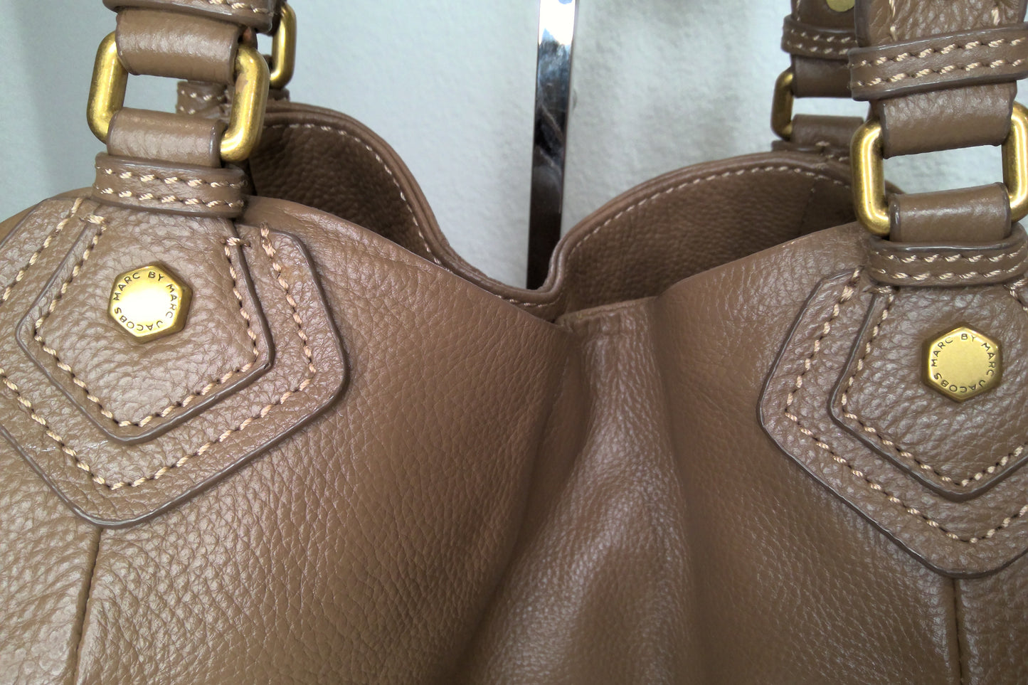 Pre-Loved Marc by Marc Jacobs Q Fran Leather Hobo Bag "Sold Out"