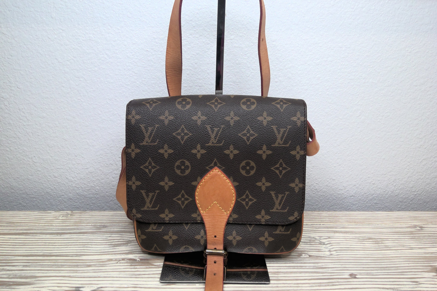 Pre-Loved Louis Vuitton Monogram Cult Sierre Cartouchiere MM "Sold Out"