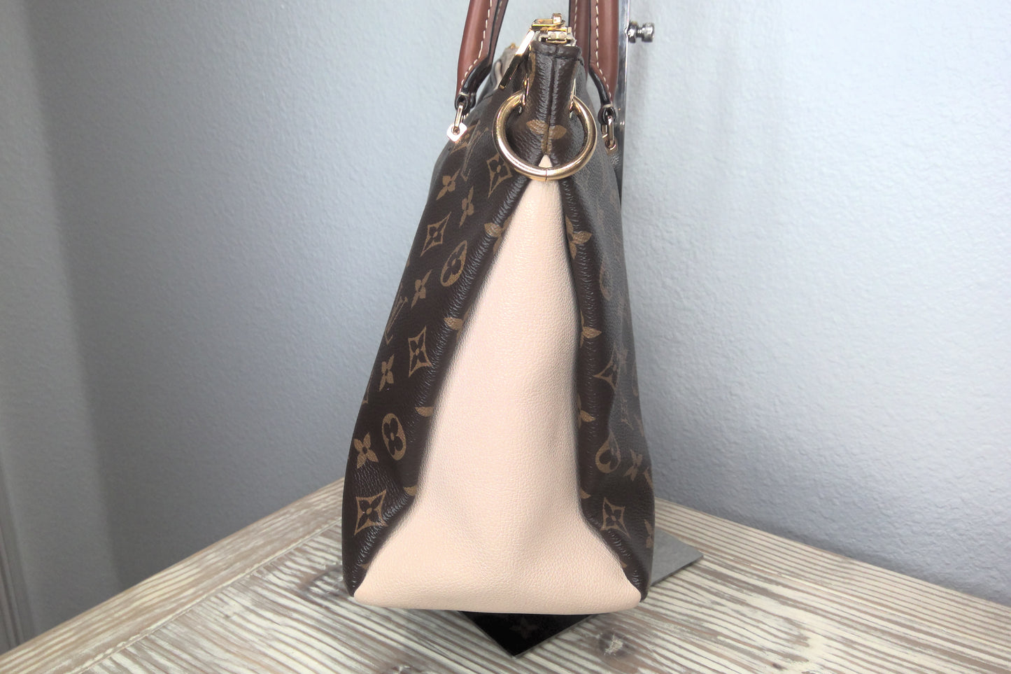 Pre-Loved Louis Vuitton Monogram Pallas 2-Way MM