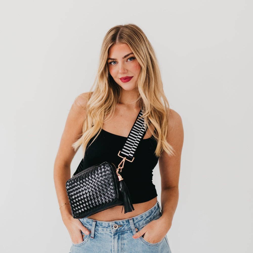 Woven Willow Camera Crossbody Bag – Vegan Leather | Adjustable Strap | Boutique | New Cream